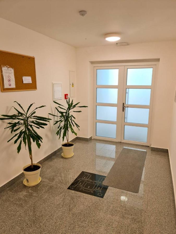 Apartamento Leon Senj  Exterior foto